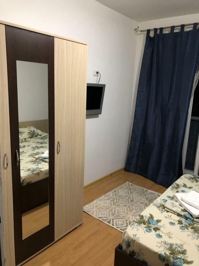 Lotus Apartment Constanta Exterior photo